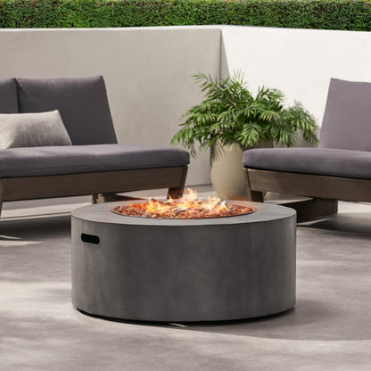 Wellington Round Iron Fire Pit - 40,000 BTU